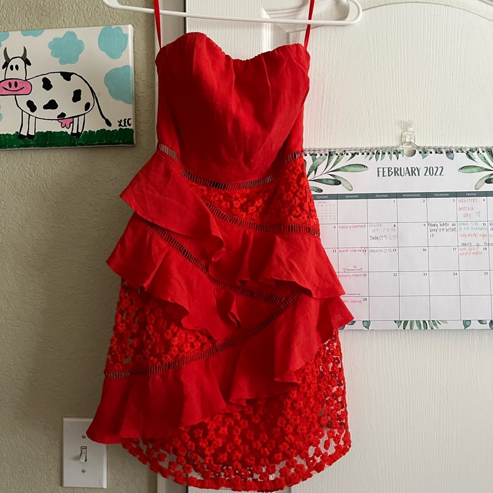 Red saint and secrets strapless